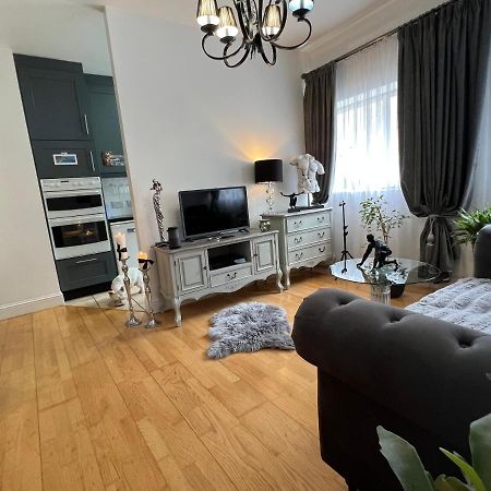 Lovely Apartment In Корк Экстерьер фото