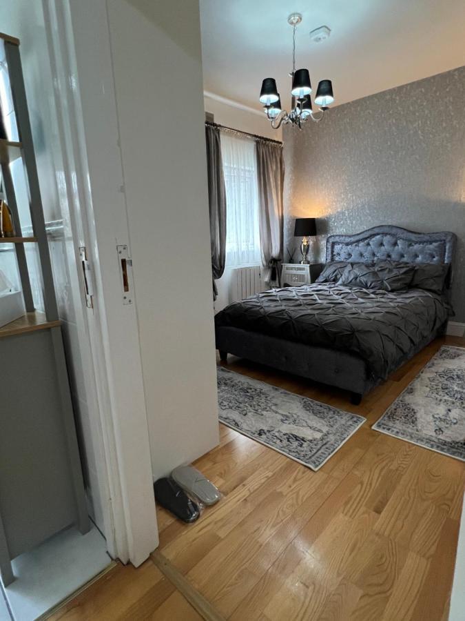 Lovely Apartment In Корк Экстерьер фото