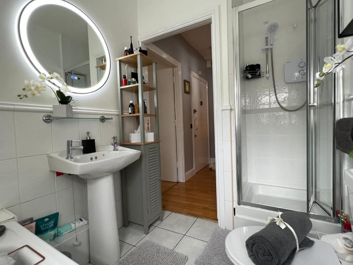 Lovely Apartment In Корк Экстерьер фото